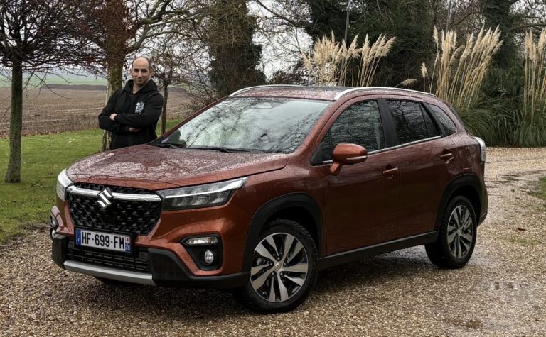 Suzuki S-Cross